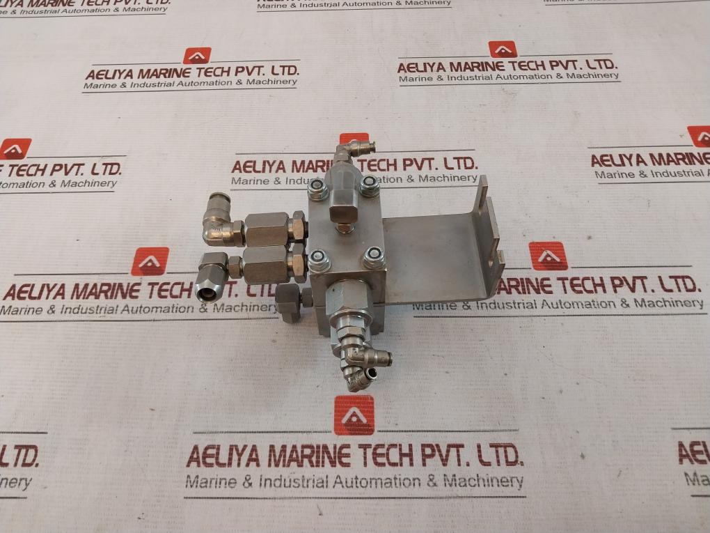 Abb 3Hnm 09704-1 Cleaning Unit Rev 02 - Image 5