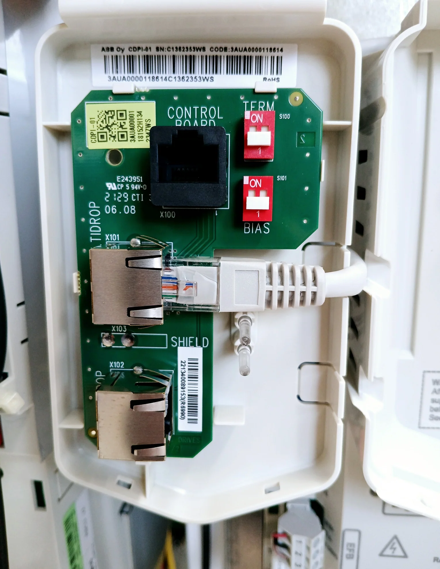 Abb Ach580-bcr-10A6-2+B058 Bypass Variable Frequency Drive 208-240Vac Ul Type 3R - Image 9