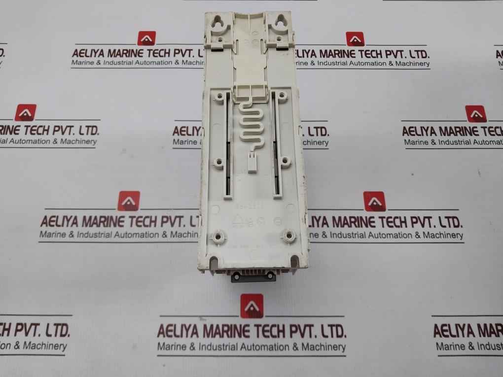 Abb Acs355-03e-02a4-4 Frequency Inverter Ip20 400v/480v (Not Working) - Image 4