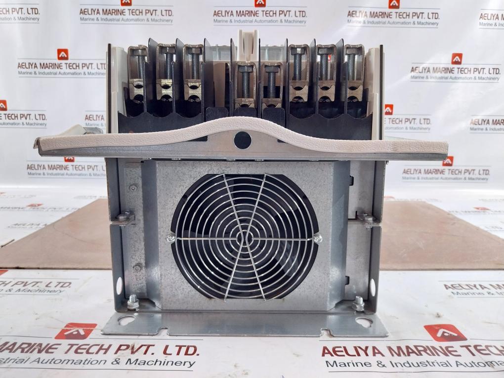 Abb Acs580-01-273A-2 Ac General Purpose Wall-mounted Drive W/ Dc Axial Fan - Image 3