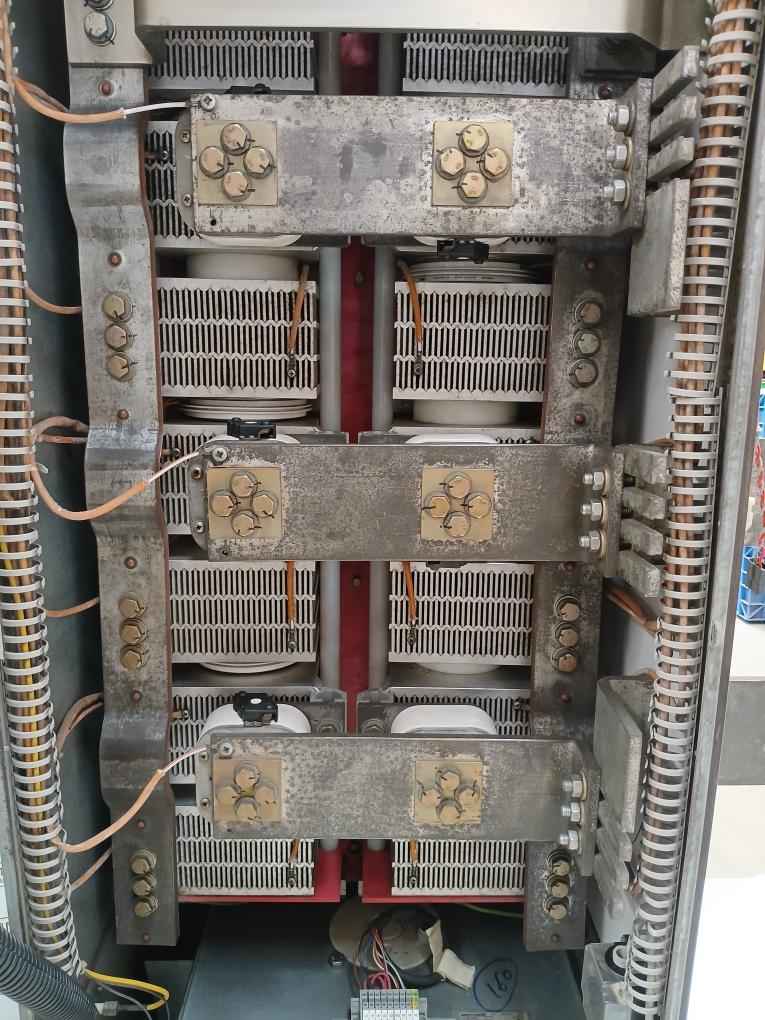 Abb Acs800-104-0440-7+e205+q950+v991 Frequency Drive 709–976 Vdc - Image 6