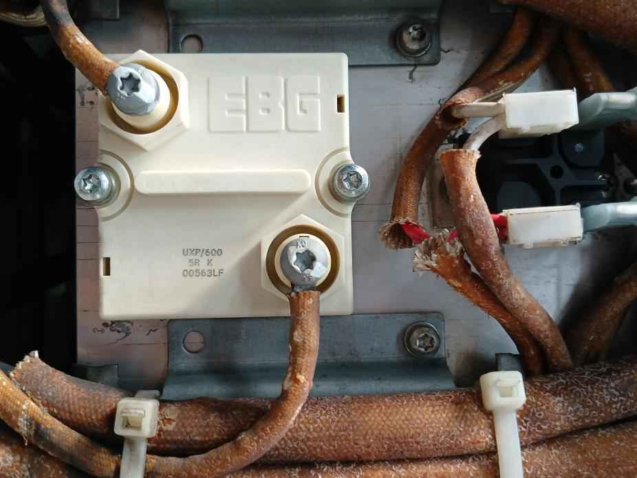 Abb Acs800-104-0580-7+e205+v991 Industrial Inverter Drive 709–976 Vdc 583 Adc - Image 12