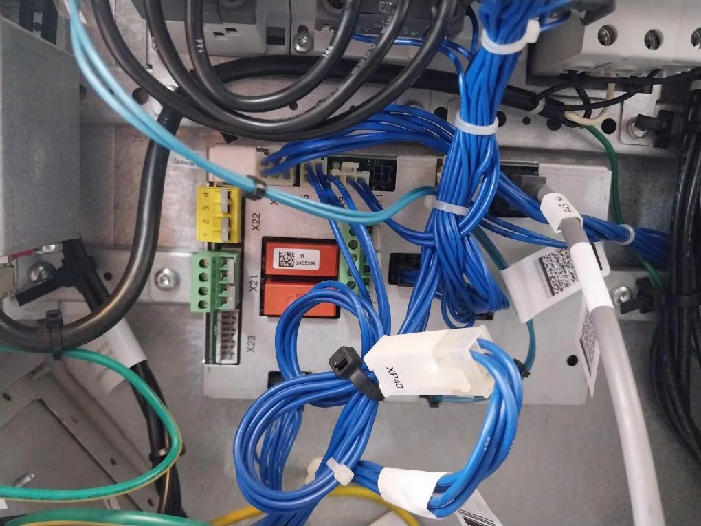 Abb Irc5 M2004 Single Cabinet Controller 3X400V 50-60Hz 12A Ip54 - Image 5