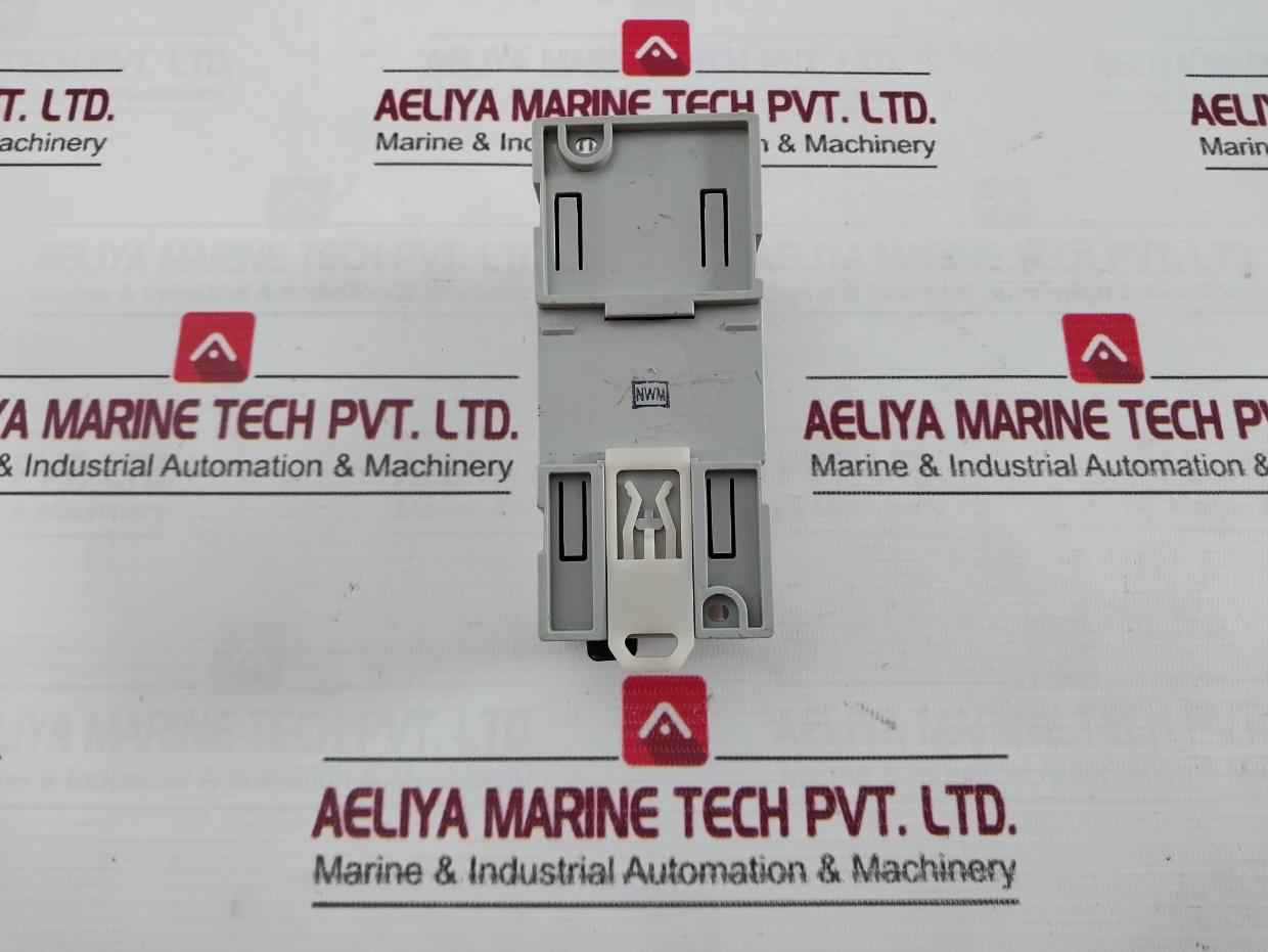 Allen-bradley 1761-net-aic Advanced Interface Converter 1204 - Image 2