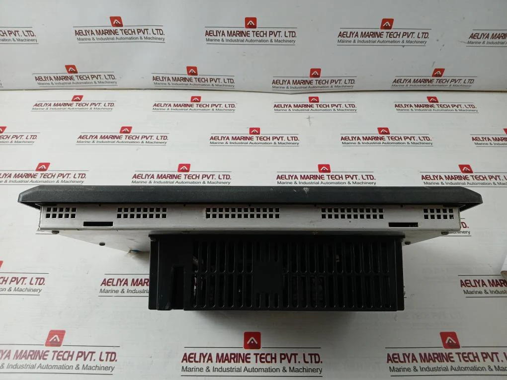 Allen-bradley 2711-k10C15 Operator Interface Panel 50/60 Hz 55Va (Not Working) - Image 4