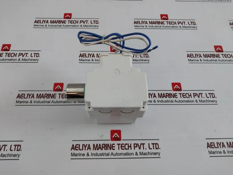 Aqua Signal 9840062500 Connection Box With Ignition Unit M24 D10-12 Ip 67 - Image 4
