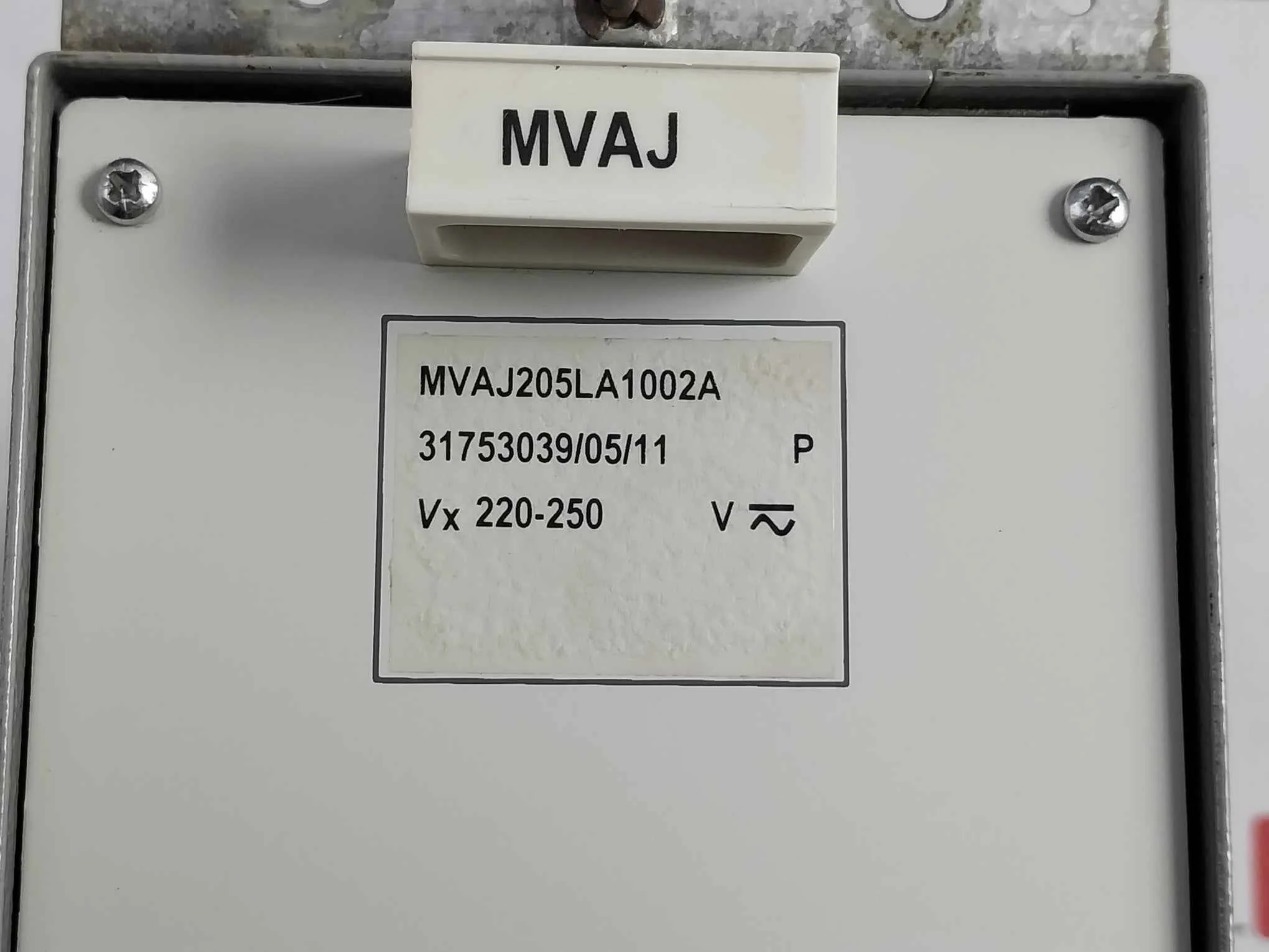 Areva Mvaj205La1002A Control Relay Vx 220-250V 31753039 - Image 8