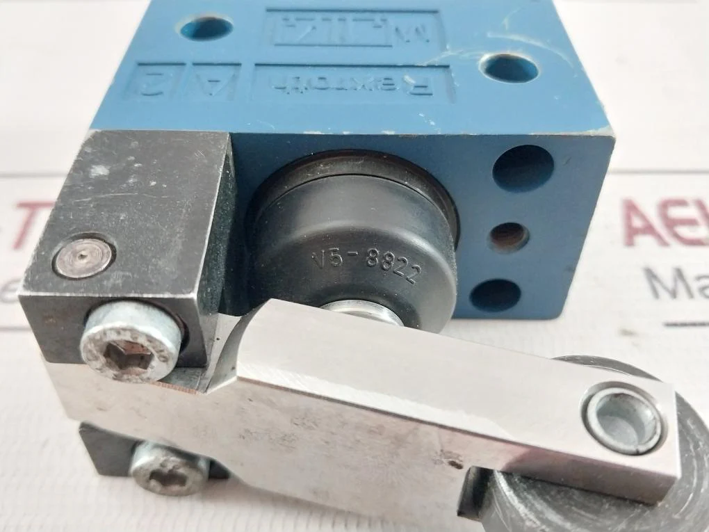 Aventics 3630070010 Directional Control Pneumatic Valve - Image 10