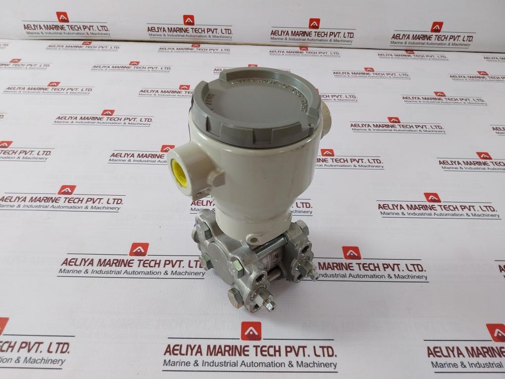 Azbil Dstj3000 Electronic Differential Pressure Transmitter 14 Mpa 4-20Madc D920 - Image 3