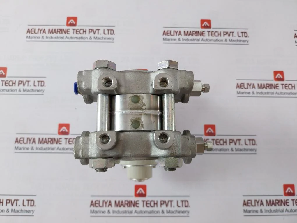 Azbil Dstj3000 Electronic Differential Pressure Transmitter 14 Mpa 4-20Madc D920 - Image 8