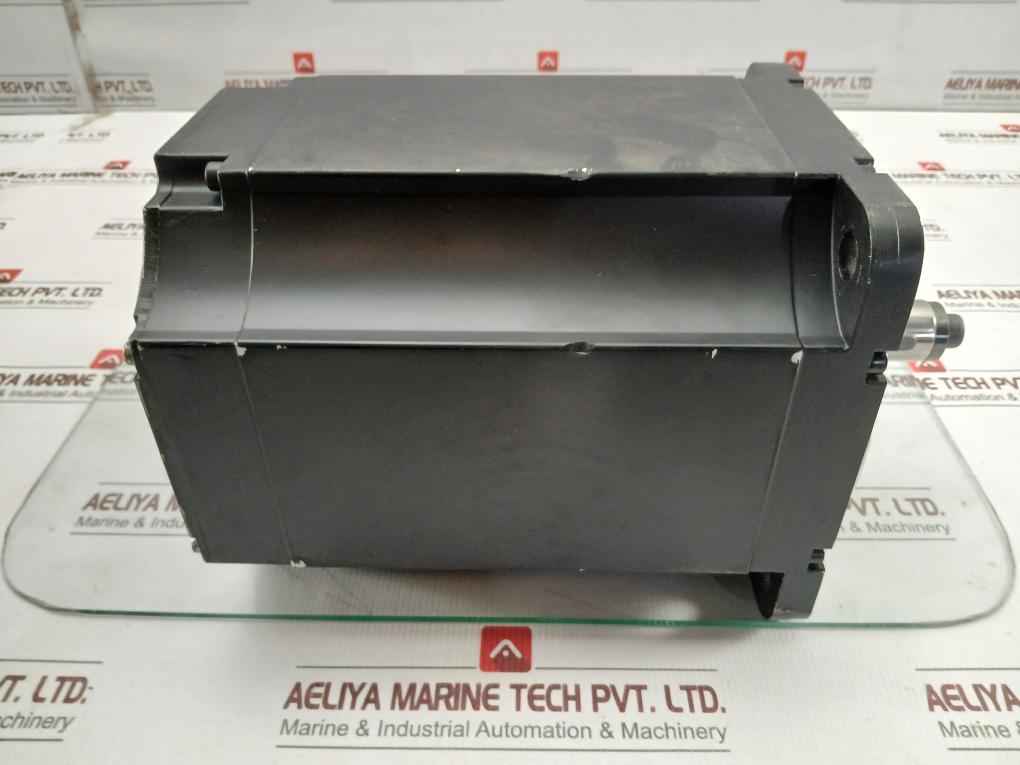 B&R 8Lsa75.Db030S100-3 Synchronous Motor Rev C8 400V E360421 - Image 4