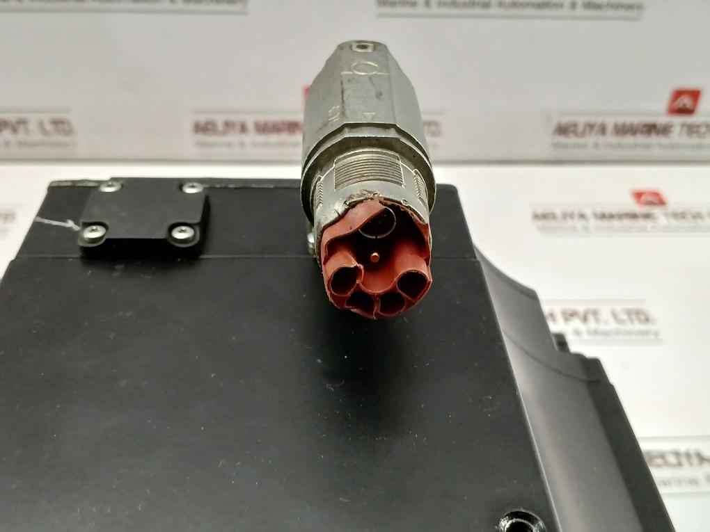 B&R 8Lsa75.Db030S100-3 Synchronous Motor Rev C8 400V E360421 - Image 8