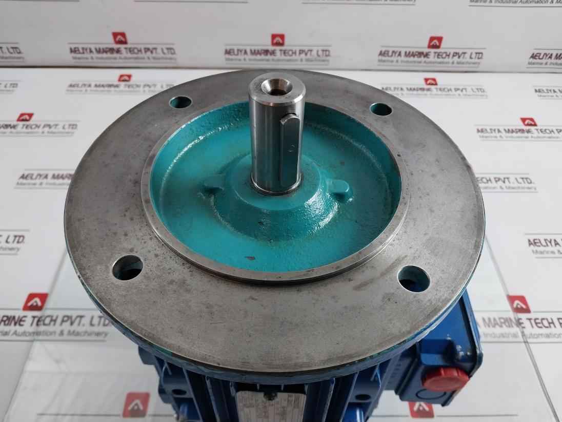 Brook Crompton Wu-da90lk-d Ac Servo Motor 50hz Ip55 Amb 40c - Image 9