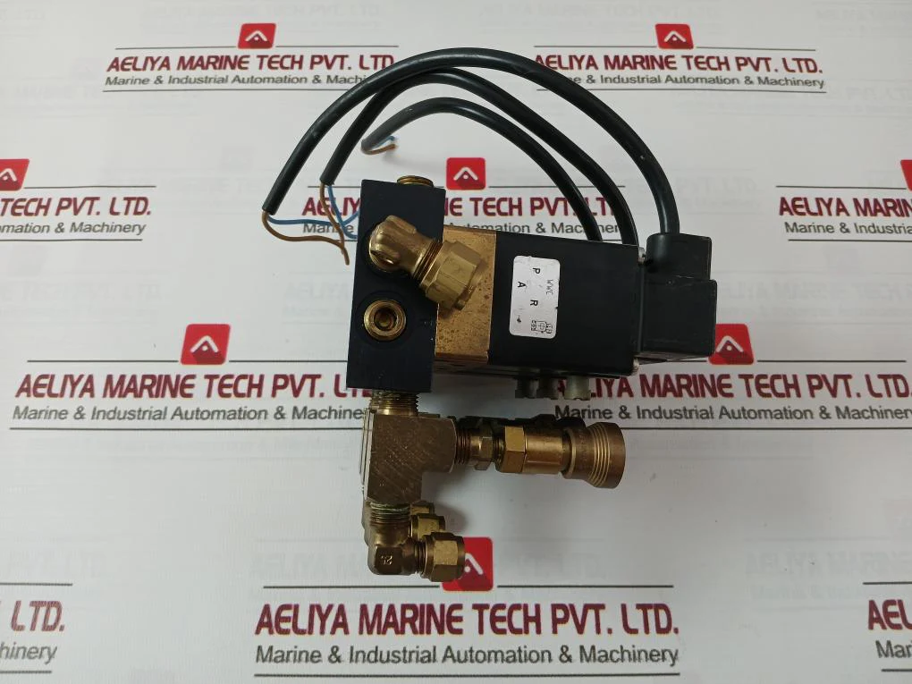 Burkert 0331 C 5/32 Fkm Br Solenoid Valve Assembly W34Lp 24Vdc 8W 72Psi - Image 5