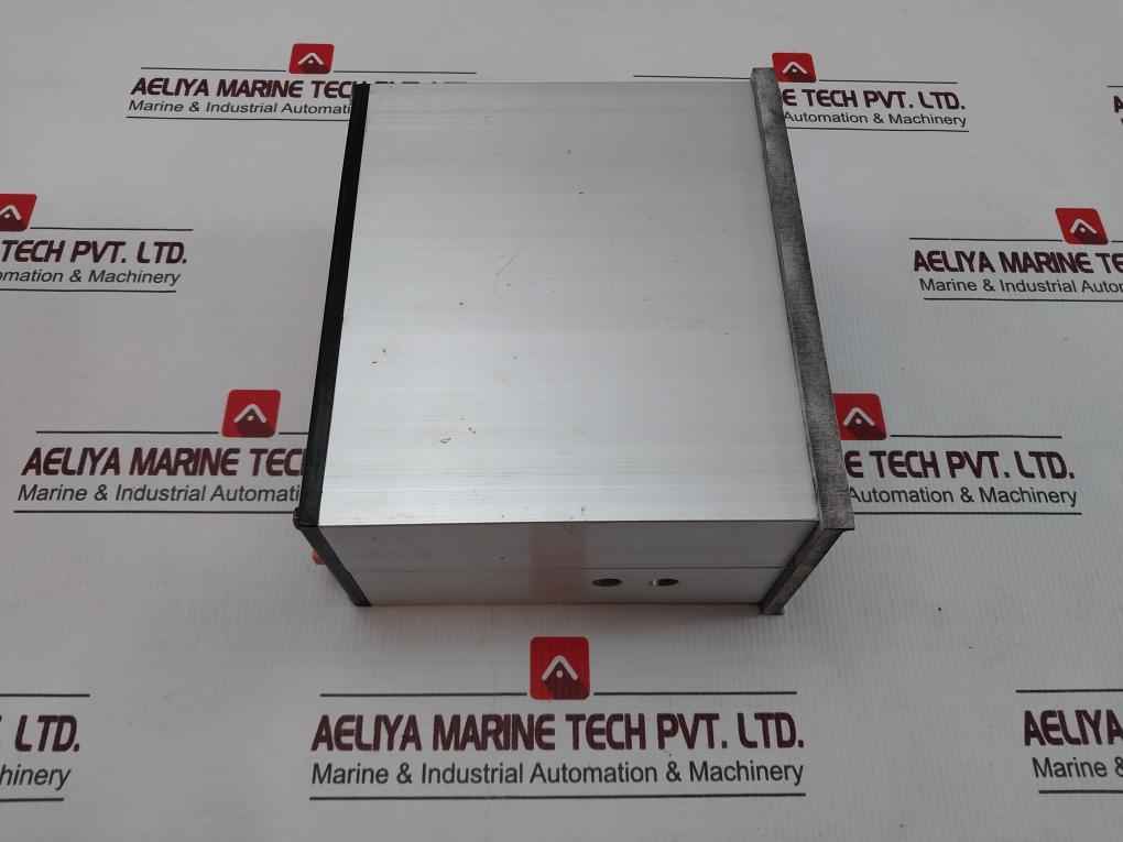 Carlo Gavazzi 132.B.04009.08 Mini Volt Relay 24V Ac/Dc 50Hz (Not Working) - Image 5