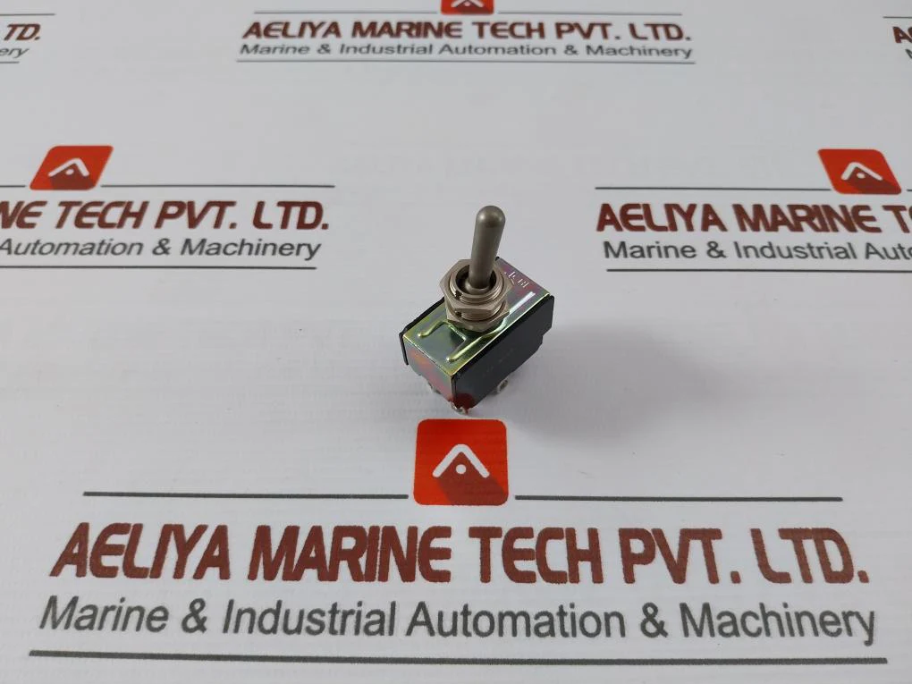 Cutler Hammer St52K Toggle Switch - Image 4