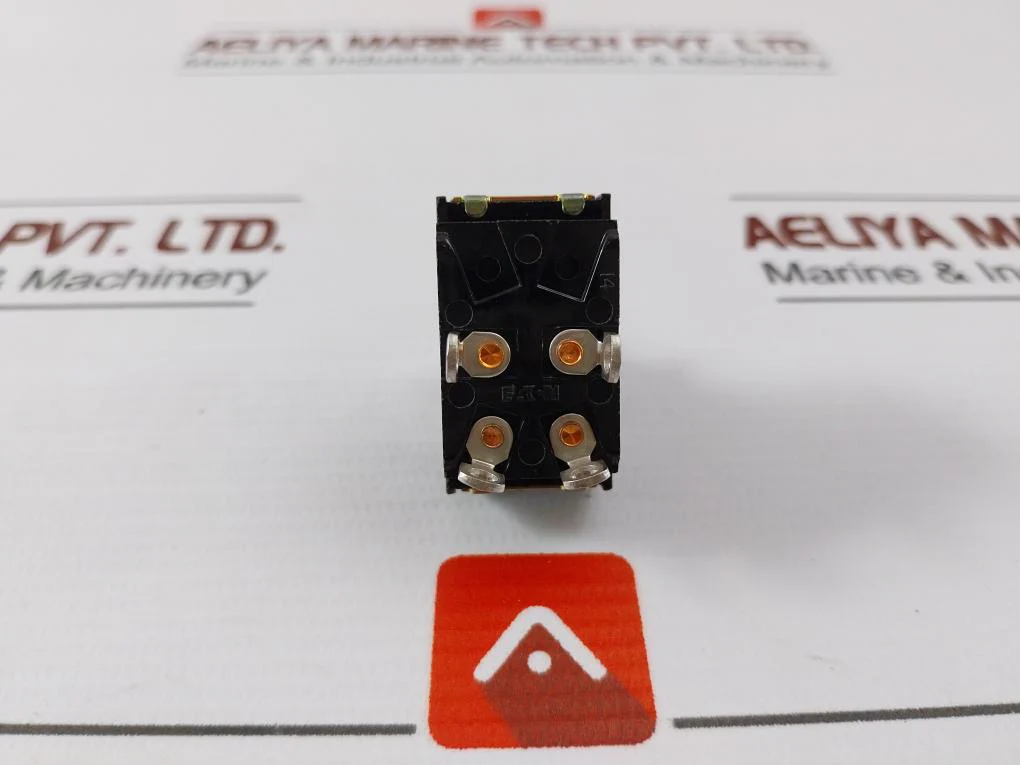 Cutler Hammer St52K Toggle Switch - Image 8