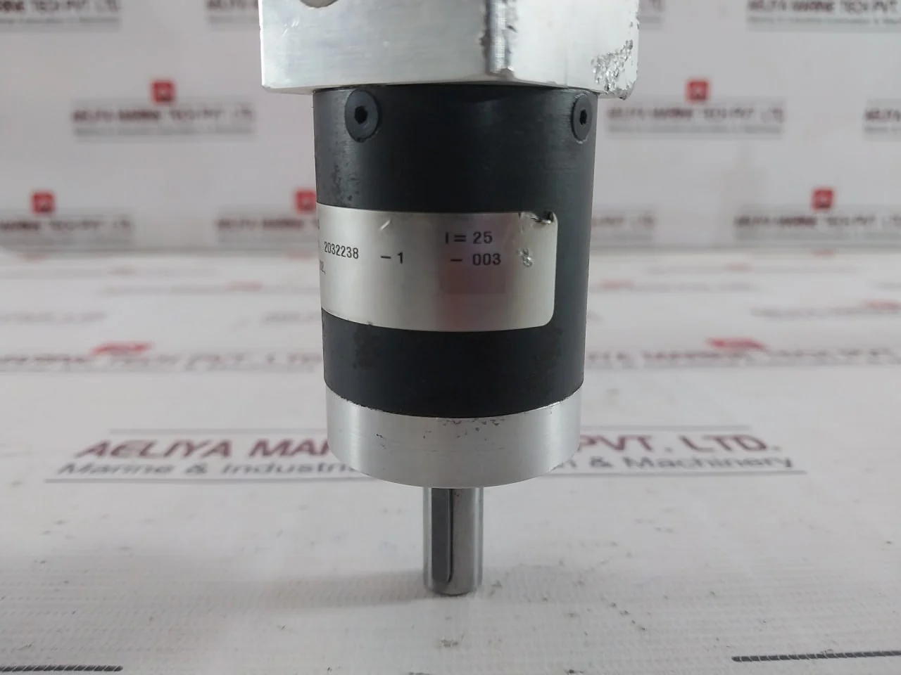 Danaher Motion Akm13C-ancnr-00 Servo Motor Ip40 2032238-1-003 - Image 14