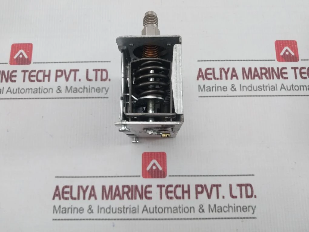 Danfoss Kp5 Pressure Switch 35 Bar/510 Psig - Image 5
