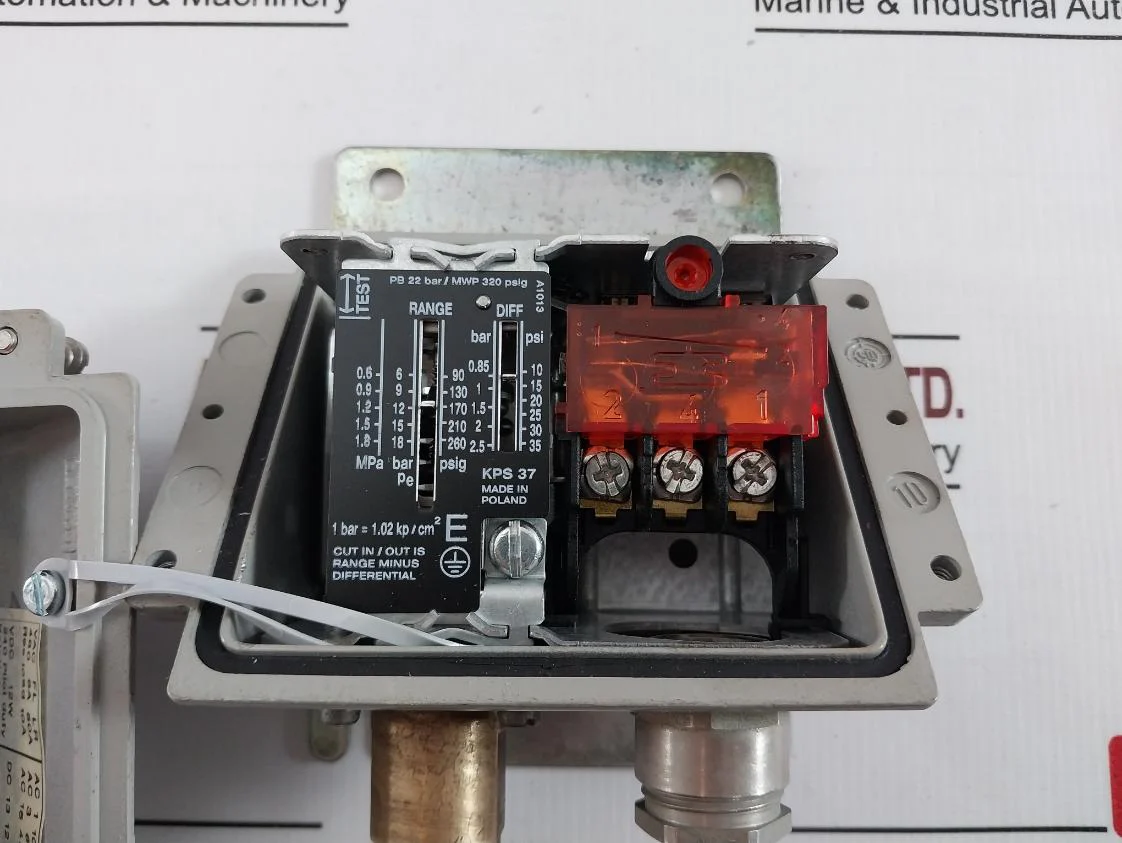 Danfoss Kps 37 Pressure Switch 0.6-1.8 Mpa 90-260 Psig 0.85-2.5 Bar 10-35 Psi - Image 9