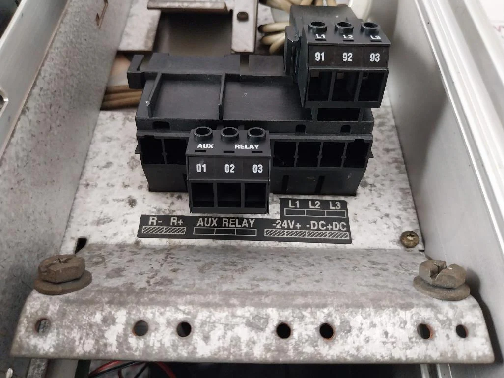 Danfoss Vlt5004Pt2C20Str3Dlf00A00C0 Variable Frequency Drive -24V+ -dc+Dc - Image 19
