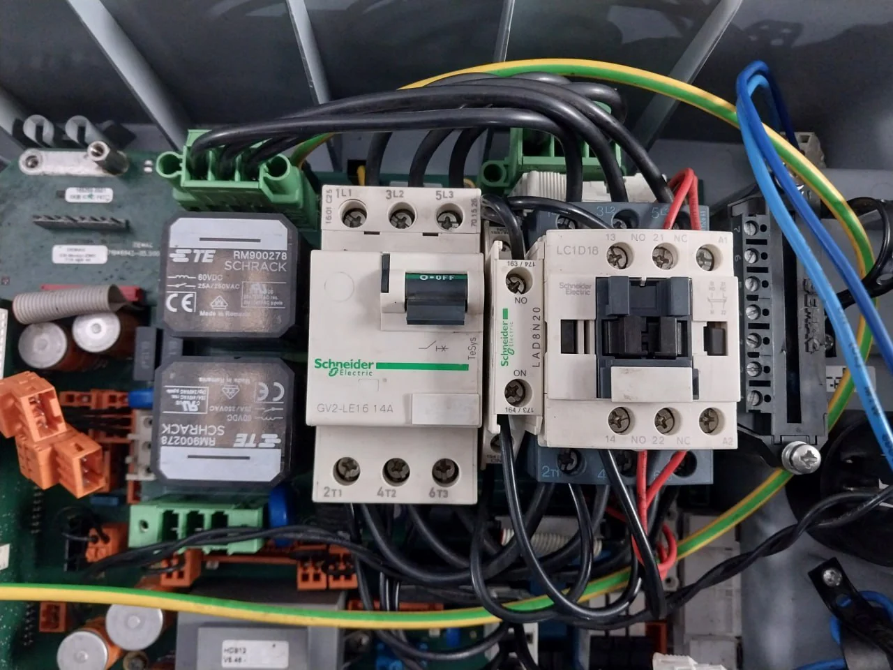 Demag 71946945-05.500 Electrical Control Panel 25A/250Vac - Image 18