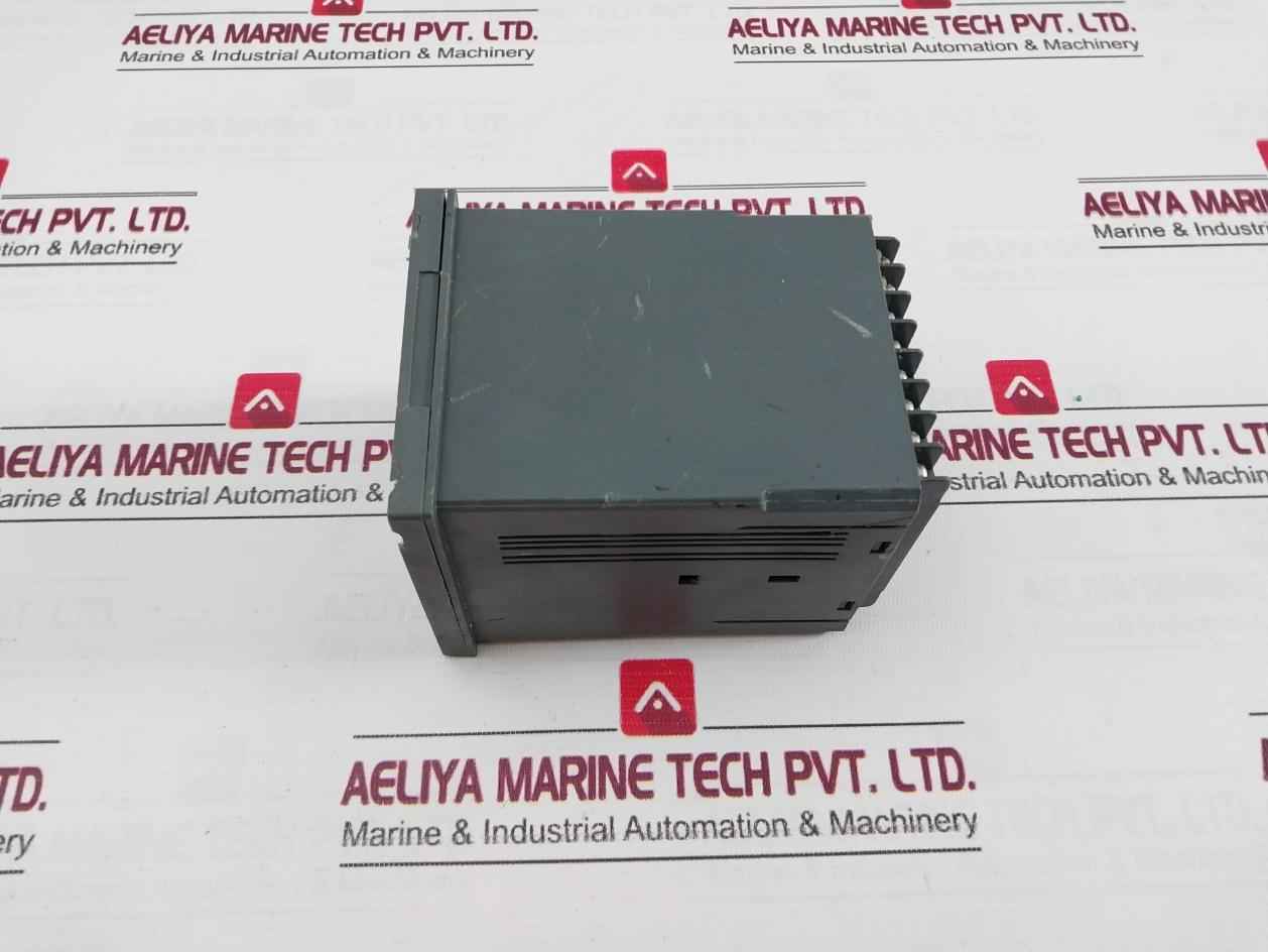 Digital Instruments 511-m Conductivity Controller - Image 5