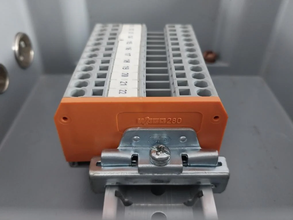Doosan Engine Wago J/B B Wacs O Wacs Electrical Junction Box 280 - Image 8