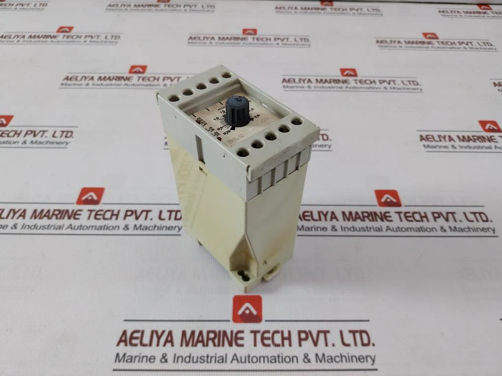 E. Dold U. Sohne Aa 9906.82 Mini Timer A1/A2 Ac 50/60Hz Ac 11 3A/250V - Image 3