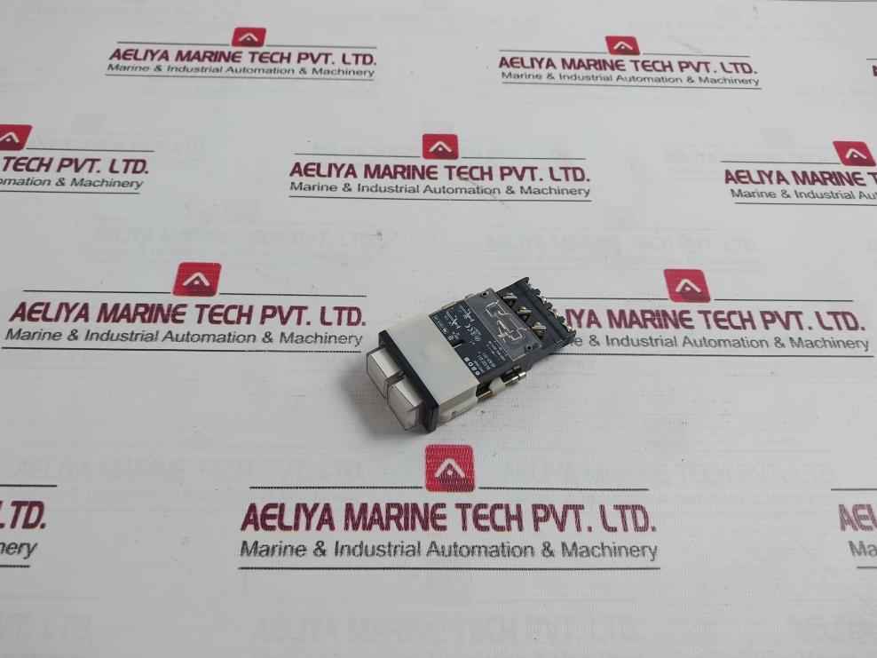 Eao 03-631.011 Modular Switch Actuator 250V Ac 10A - Image 4