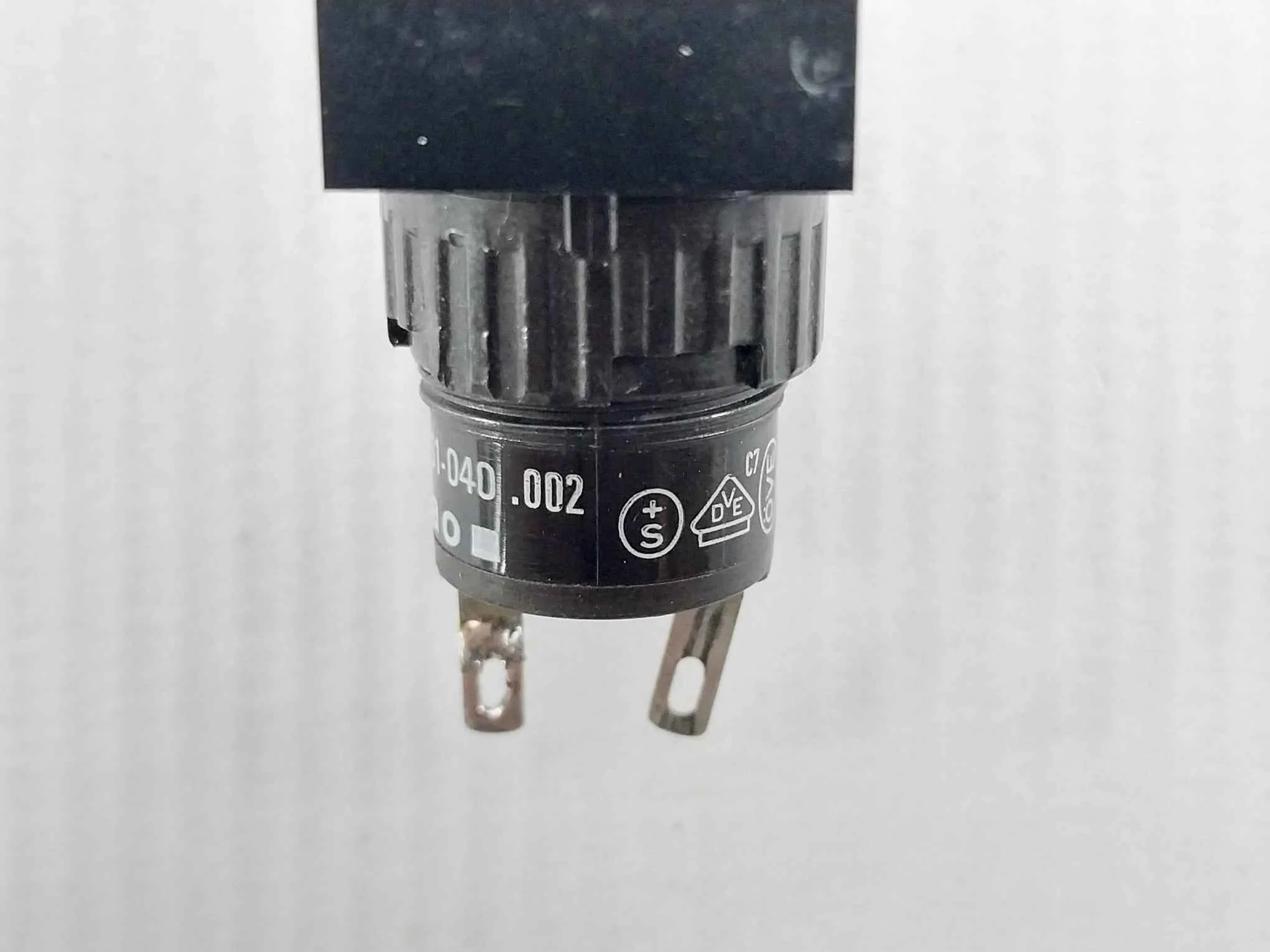 Eao 31-040.002 Red Led Indicator Actuator 60V - Image 7