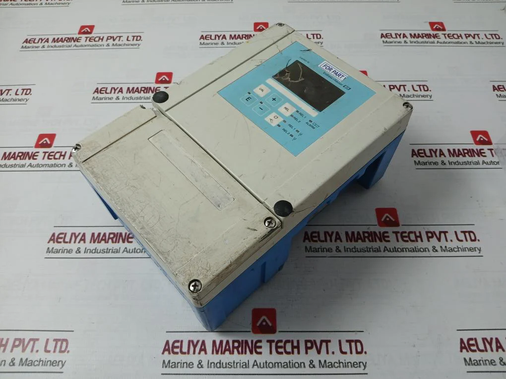 Endress+Hauser Cpm253-pr0010 Transmitter Liquisys-m Ph / Redox (Not Working) - Image 2