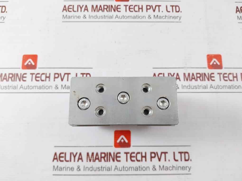 Festo Dfm-25-20-p-a-gf Pneumatic Guided Cylinder 170847 - Image 3