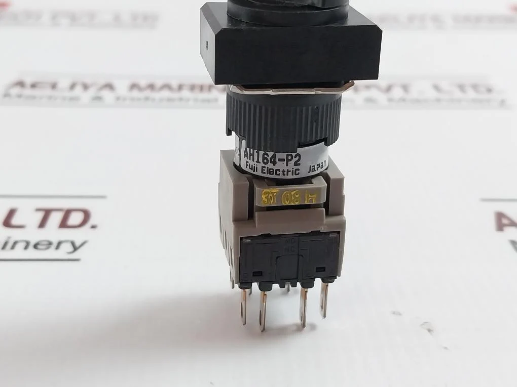 Fuji Electric Ah164-p2 Selector Switch 250V 5A - Image 5