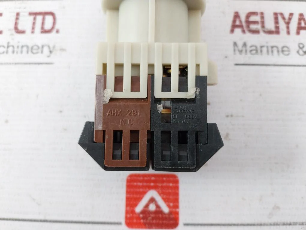 Fuji Electric Ah30-l4-0160 Command Switch Lamp 48Wmax 600V 10A Ahx 291 - Image 8