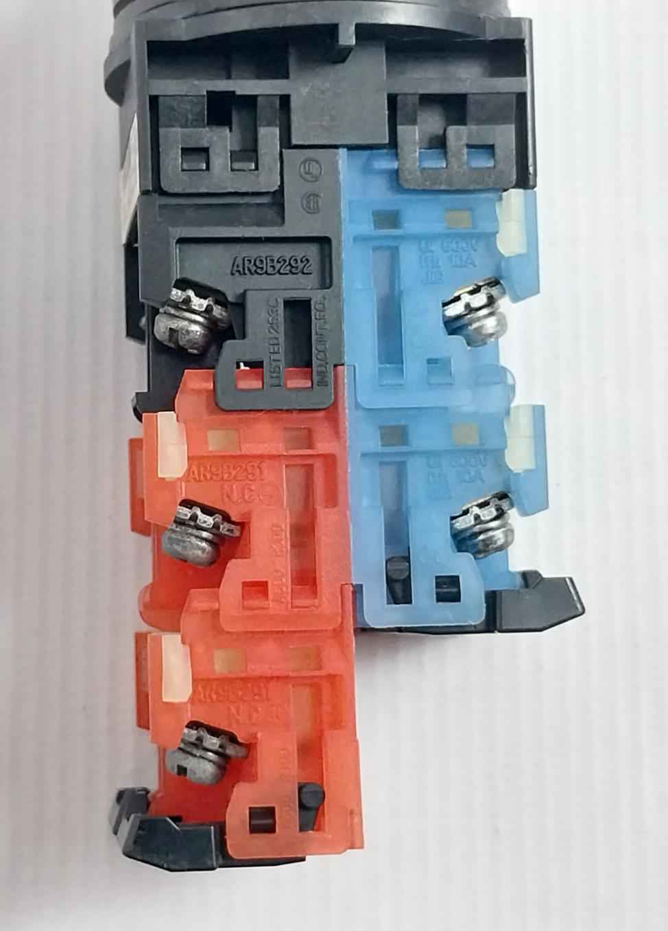 Fuji Electric Ar30g4l E3 Pushbutton Switch 10a - Image 6
