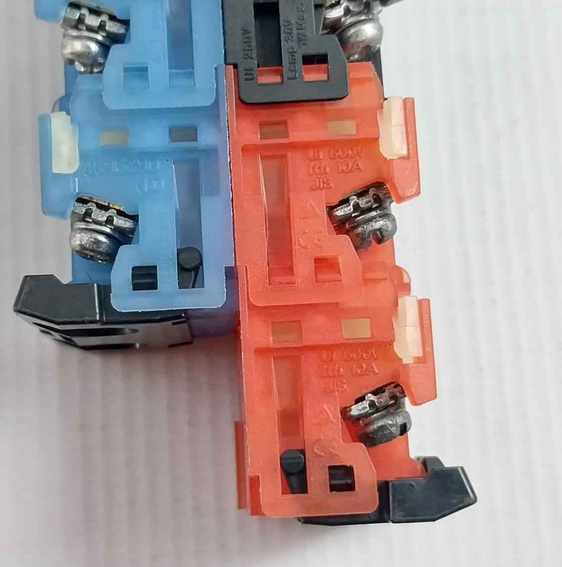 Fuji Electric Ar30g4l E3 Pushbutton Switch 10a - Image 8