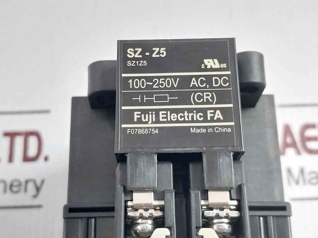 Fuji Electric Sc-05 Contactor 20A 690V 60Hz - Image 9