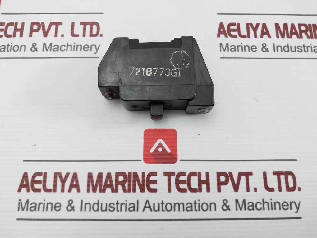 General Electric 721B773G1 Contact Block - Image 6