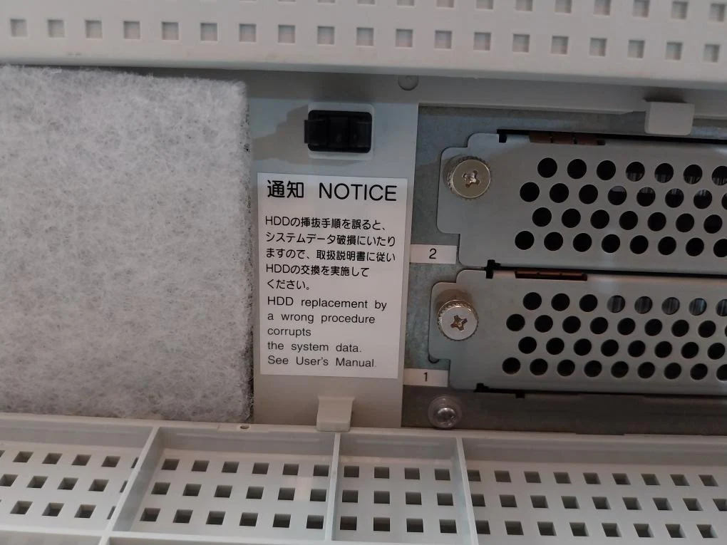 Hitachi Hf-w6500 Industrial Computer Cpu Ac 100V-240V 4225550-1 R2 50Hz/60Hz - Image 13