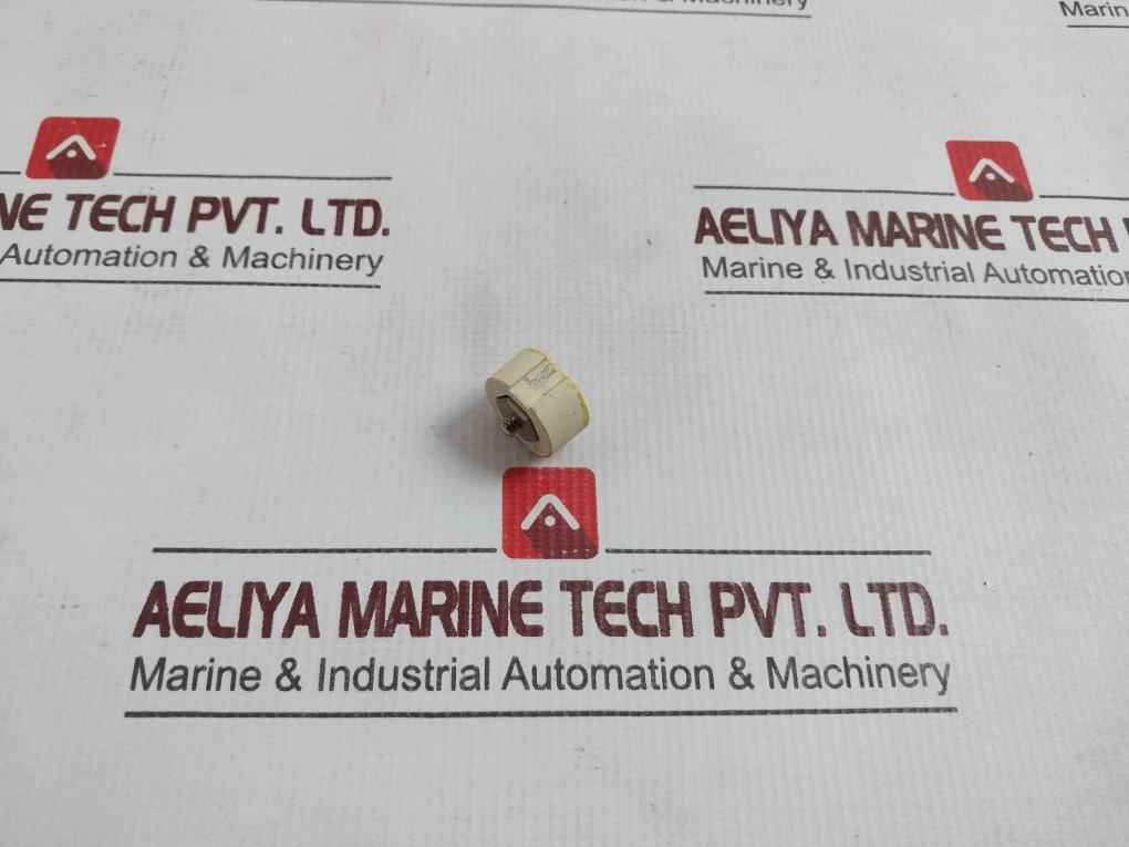 Hkl 25A Diazed Fitting Screw - Image 2
