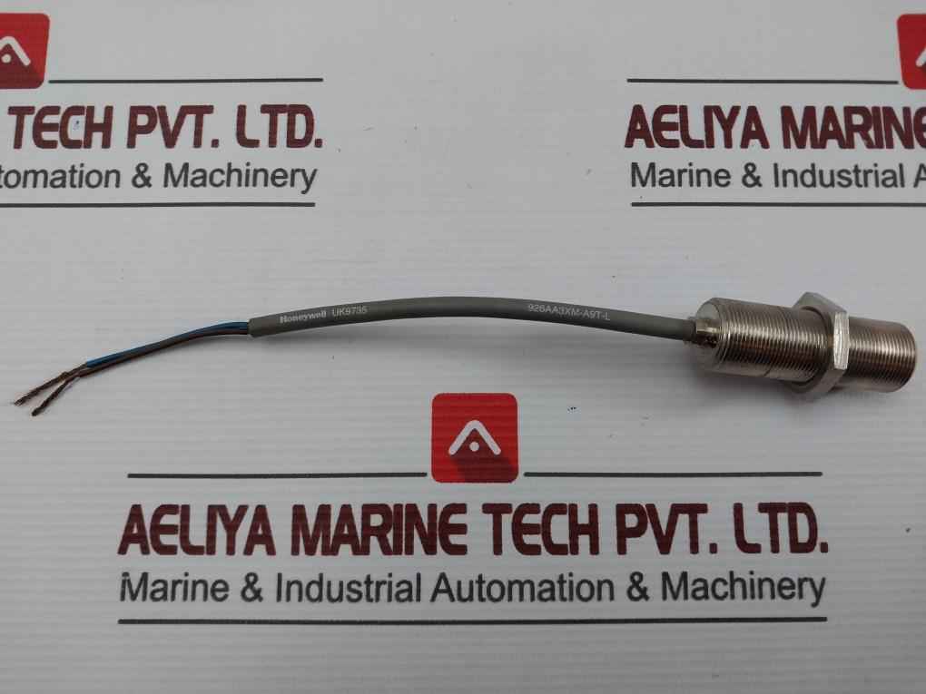 Honeywell 926Aa3Xm-a9T-l Inductive Proximity Sensor - Image 7