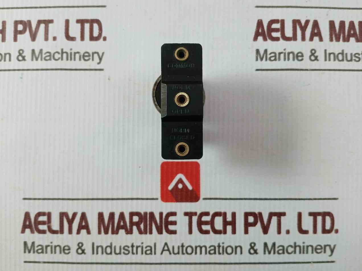 Honeywell Bz-2Rw822-a2 Micro Switch 1/8 Hp-125 Vac, 1/4 Hp-250 Vac - Image 4