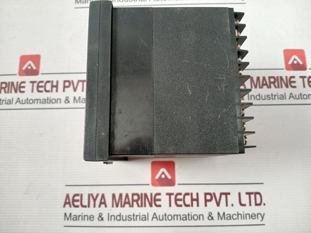 Honeywell Dc1040Cl-302000-e Digital Temperature Controller Ac 85-265V 4-20Ma - Image 8