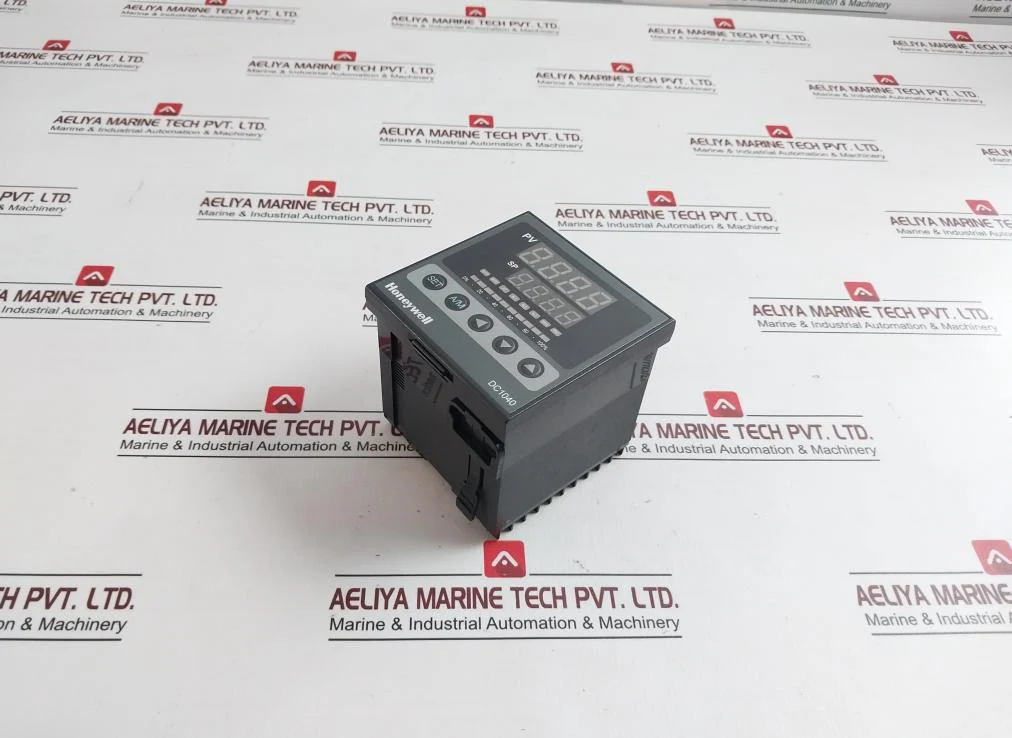 Honeywell Dc1040Cl-31200B-e Digital Temperature Controller Ac85-265V 6Va 50 C - Image 3