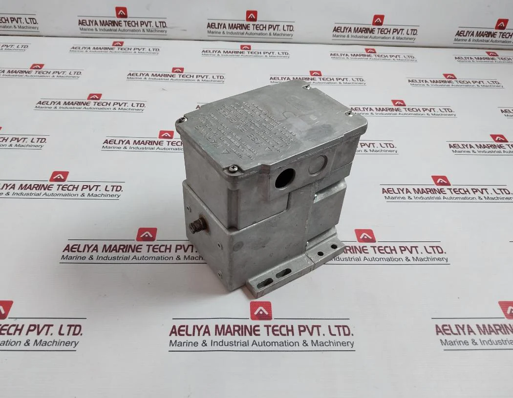 Honeywell M7284A1004 Modutrol Actuator With Modulating Control 230V - Image 4