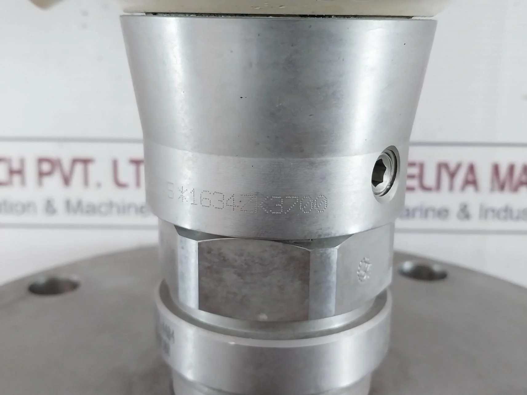 Honeywell Rm60400S000300101V000000 Non-contact Radar Level Meter 11-30V-22Ma - Image 13