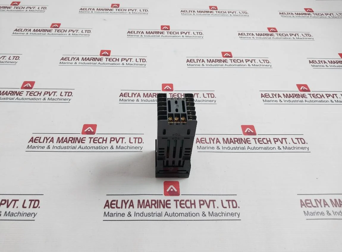 Honeywell Udc120T Digital Temperature Controller Dc120 T11101000 100-240Vac - Image 5