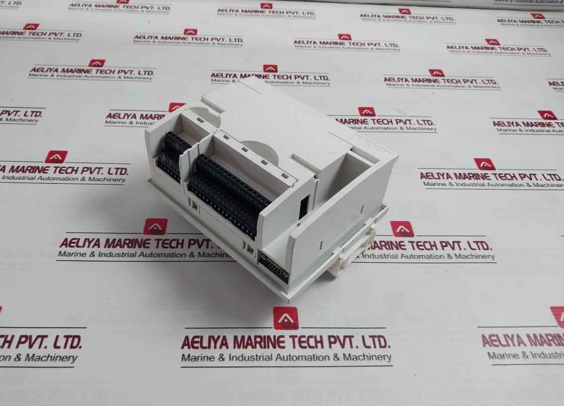 Honeywell Xl50 Programmable Controller 50/60Hz Ip30 Max. 10Va - Image 2