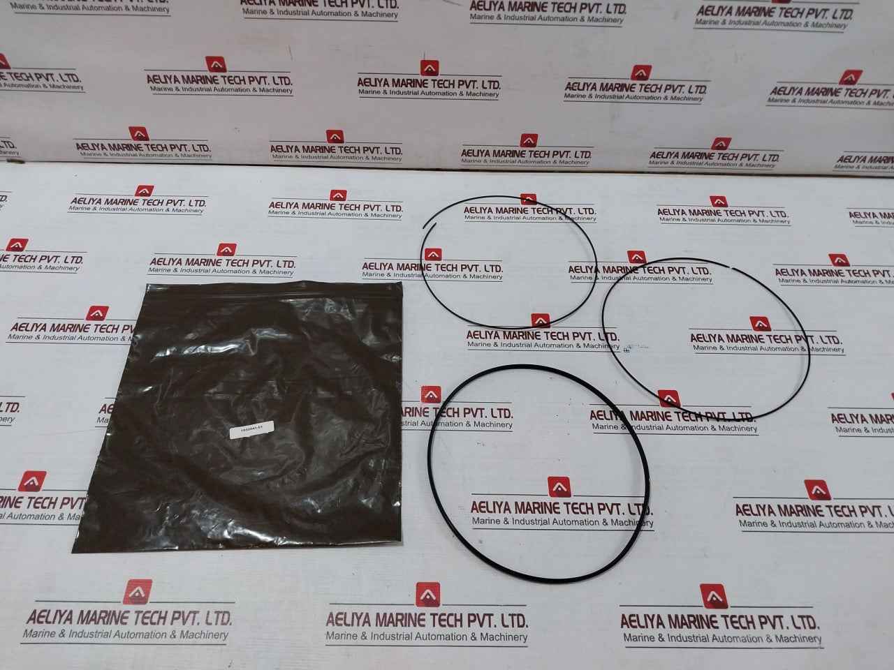 Hydril 3132389 Bonnet Seal Kit 3118487, 3114949-03 Rev Lvl:C Size: 22 X 1/8 X 1 - Image 7